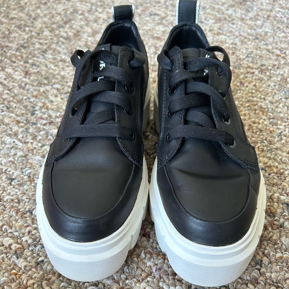 Sorel Caribou waterproof sneaker